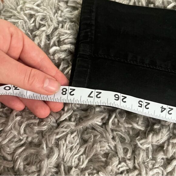 Urban Outfitters BDG black twig mid rise jeans size 25 - Picture 2 of 4